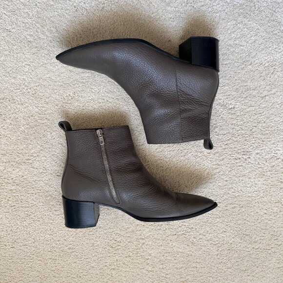 Everlane Boss Boot in Pebbled Leather Taupe Size 8.5 - Picture 2 of 6